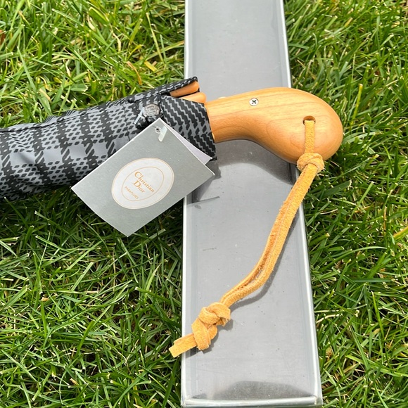 🤩 NIB Vintage 80s Christian Dior Umbrella - Picture 10 of 11